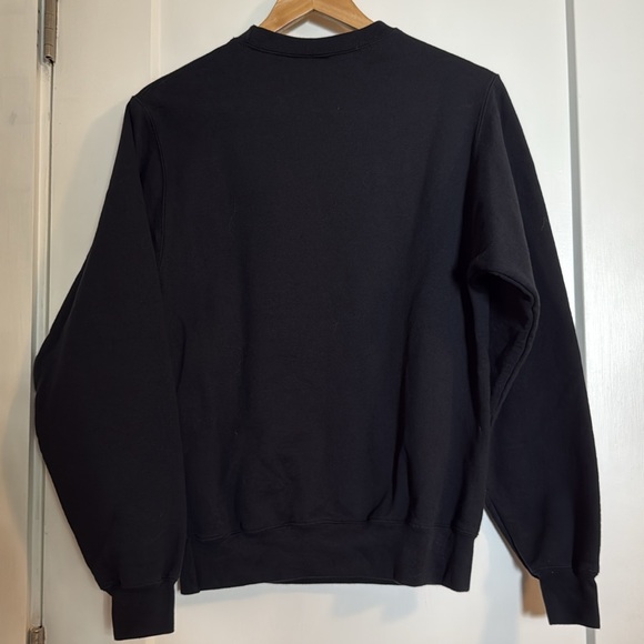 Gildan Black Crewneck Sweater with Seattle Graphic - Picture 2 of 3